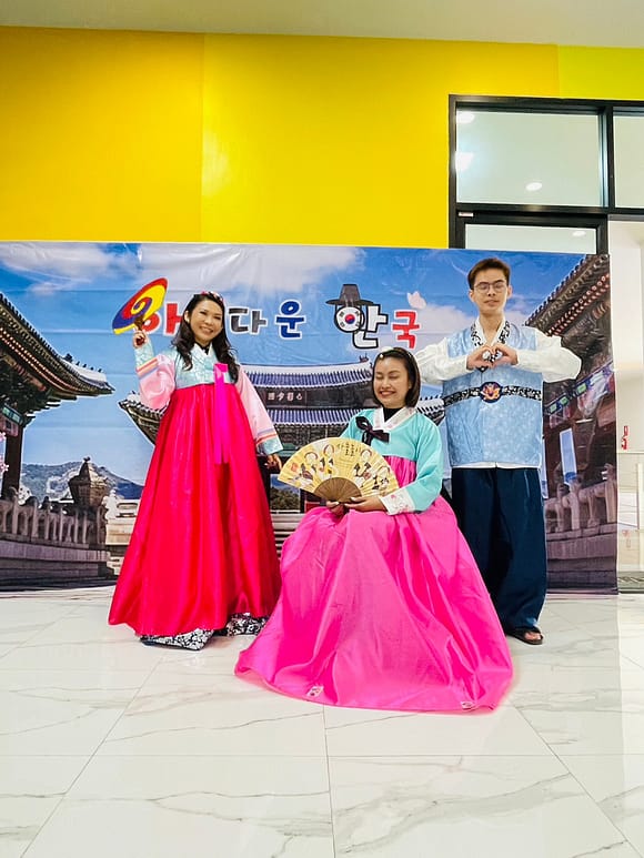 Walailak University International College Student Embrace Korean Culture at Hanbok Event